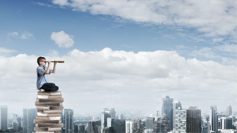 Futuro della formazione: contenuti personalizzati, fruibili ovunque e sempre con il digitale